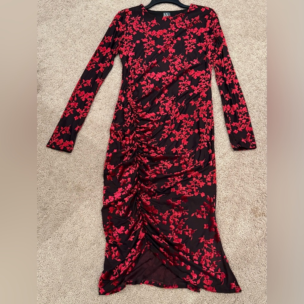 Worthington Women’s M Black & Red Velvet BurnOut Dress W/Ruching Long Sleeves